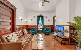 Victorian Charm In Buffalo & Niagara Falls